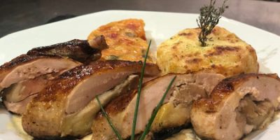 Suprême de Pintadeau fourré à la pomme et foie gras